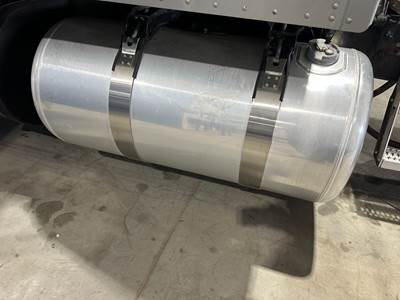 Peterbilt 386 Fuel Tank Strap / Bracket