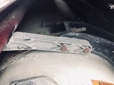 Peterbilt 387 Fuel Tank Strap / Bracket