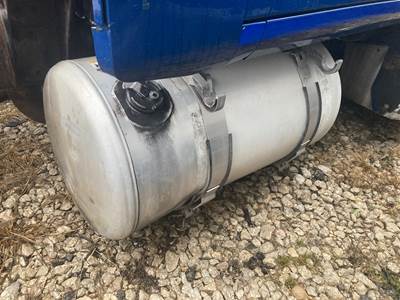 Peterbilt 387 Fuel Tank Strap / Bracket