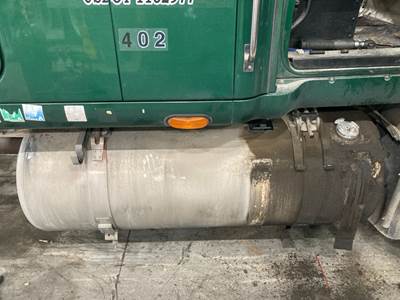 Peterbilt 387 Fuel Tank Strap / Bracket