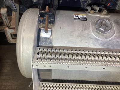 Peterbilt 388 Fuel Tank Strap / Bracket