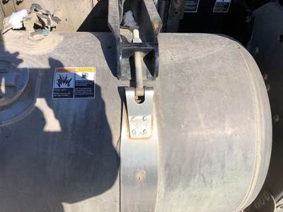 Peterbilt 567 Fuel Tank Strap / Bracket