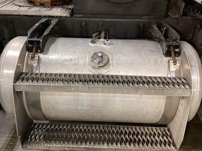 Peterbilt 567 Fuel Tank Strap / Bracket