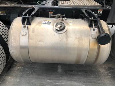 Peterbilt 579 Fuel Tank Strap / Bracket