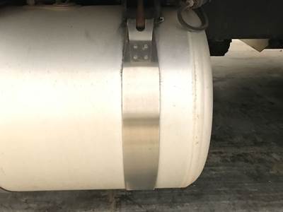 Peterbilt 579 Fuel Tank Strap / Bracket
