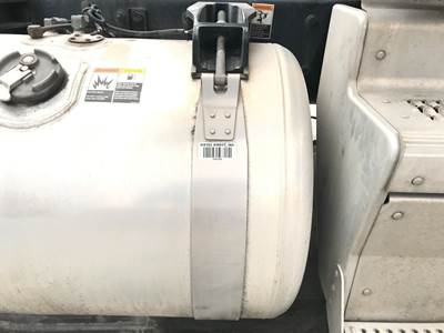 Peterbilt 579 Fuel Tank Strap / Bracket