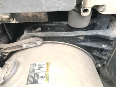 Peterbilt 579 Fuel Tank Strap / Bracket