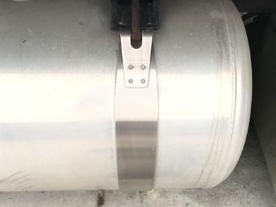 Peterbilt 579 Fuel Tank Strap / Bracket