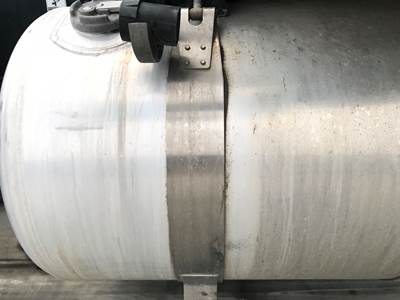 Peterbilt 579 Fuel Tank Strap / Bracket