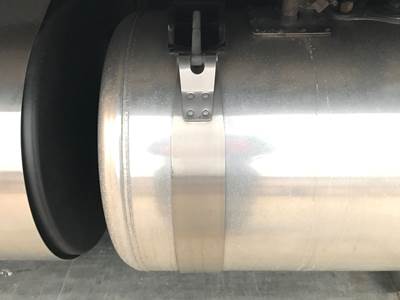 Peterbilt 579 Fuel Tank Strap / Bracket