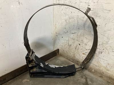 Peterbilt 587 Fuel Tank Strap / Bracket