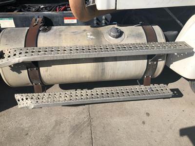 Sterling A9513 Fuel Tank Strap / Bracket