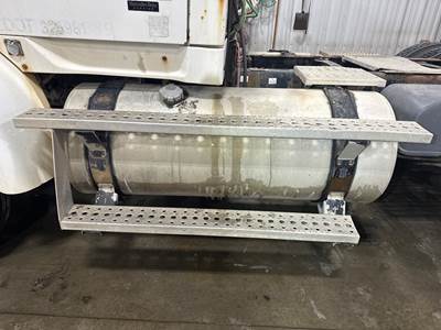 Sterling A9513 Fuel Tank Strap / Bracket