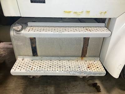 Sterling Acterra Fuel Tank Strap / Bracket