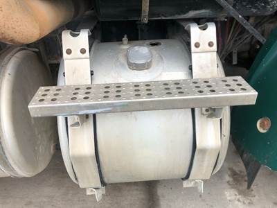 Sterling L9522 Fuel Tank Strap / Bracket