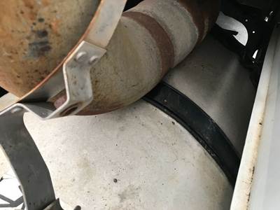 Volvo VNL Fuel Tank Strap / Bracket