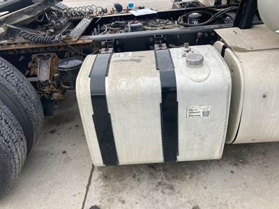 Volvo VNL Fuel Tank Strap / Bracket