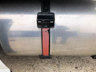 Volvo VNL Fuel Tank Strap / Bracket