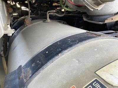 Volvo VNL Fuel Tank Strap / Bracket