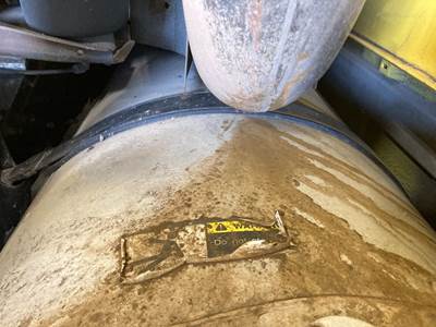 Volvo VNL Fuel Tank Strap / Bracket