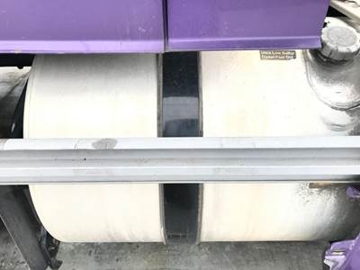 Volvo VNL Fuel Tank Strap / Bracket