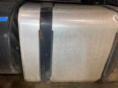 Volvo VNL Fuel Tank Strap / Bracket