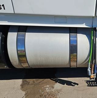 Volvo VNL Fuel Tank Strap / Bracket