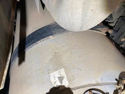 Volvo VNL Fuel Tank Strap / Bracket