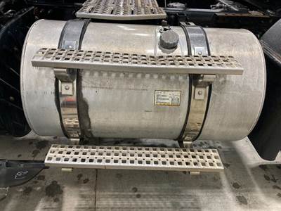 Volvo VNL Fuel Tank Strap / Bracket