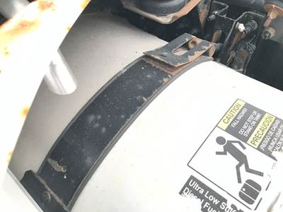 Volvo VNL Fuel Tank Strap / Bracket