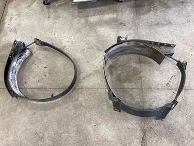 Volvo VNL Fuel Tank Strap / Bracket