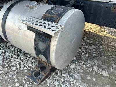 Volvo VNL Fuel Tank Strap / Bracket