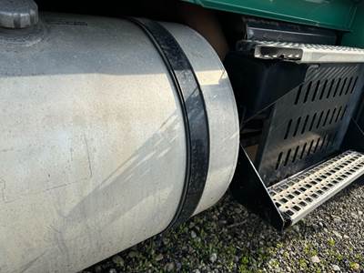 Volvo VNL Fuel Tank Strap / Bracket