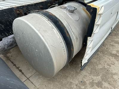 Volvo VNL Fuel Tank Strap / Bracket