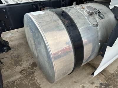 Volvo VNL Fuel Tank Strap / Bracket