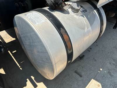 Volvo VNL Fuel Tank Strap / Bracket