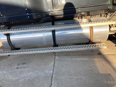 Western Star 4900 Fuel Tank Strap / Bracket