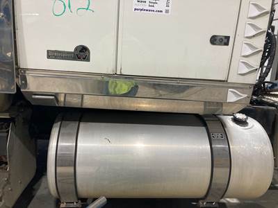 Western Star 4900 Fuel Tank Strap / Bracket