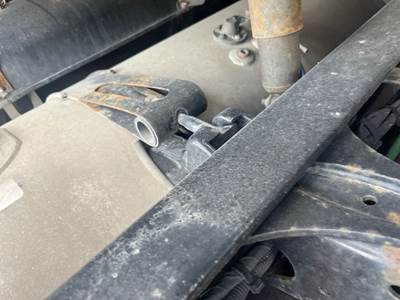 Western Star 5700 Fuel Tank Strap / Bracket