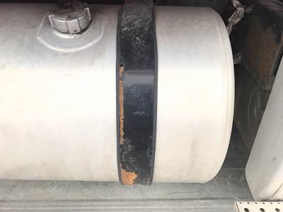 Freightliner Cascadia Fuel Tank Strap
