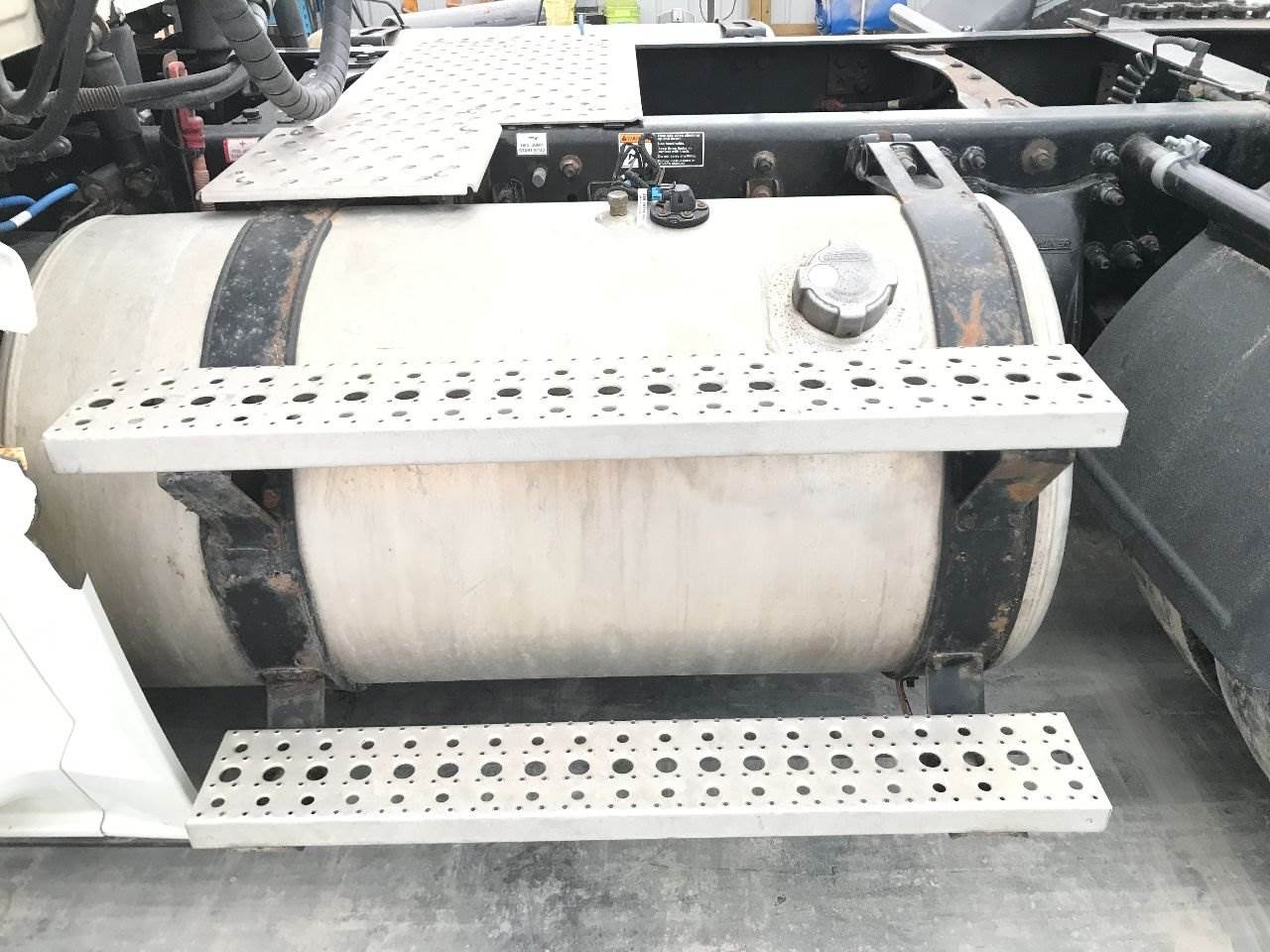 2015 Freightliner Cascadia Fuel Tank Strap For Sale Council Bluffs