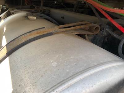 Freightliner Cascadia Fuel Tank Strap