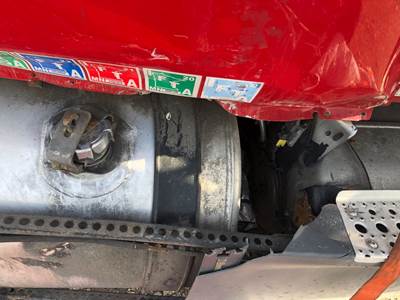 Freightliner Cascadia Fuel Tank Strap