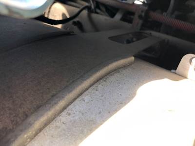 Freightliner Century Class 120 Fuel Tank Strap for a Freightliner C2