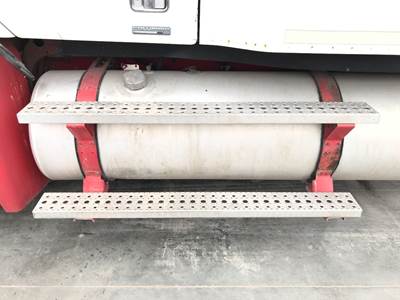 Freightliner Columbia 120 Fuel Tank Strap