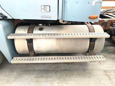 Freightliner Columbia 120 Fuel Tank Strap