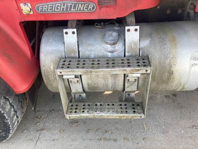 Freightliner FLD112SD Fuel Tank Strap