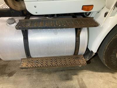 International 8600 Fuel Tank Strap