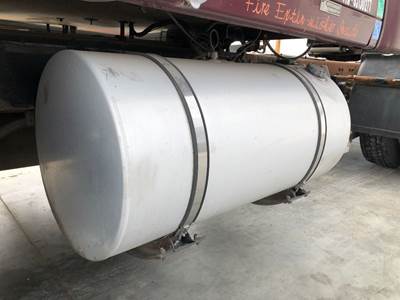 Kenworth T2000 Fuel Tank Strap