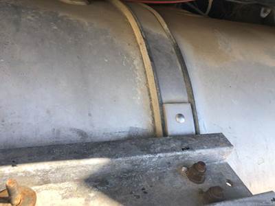 Kenworth T600 Fuel Tank Strap